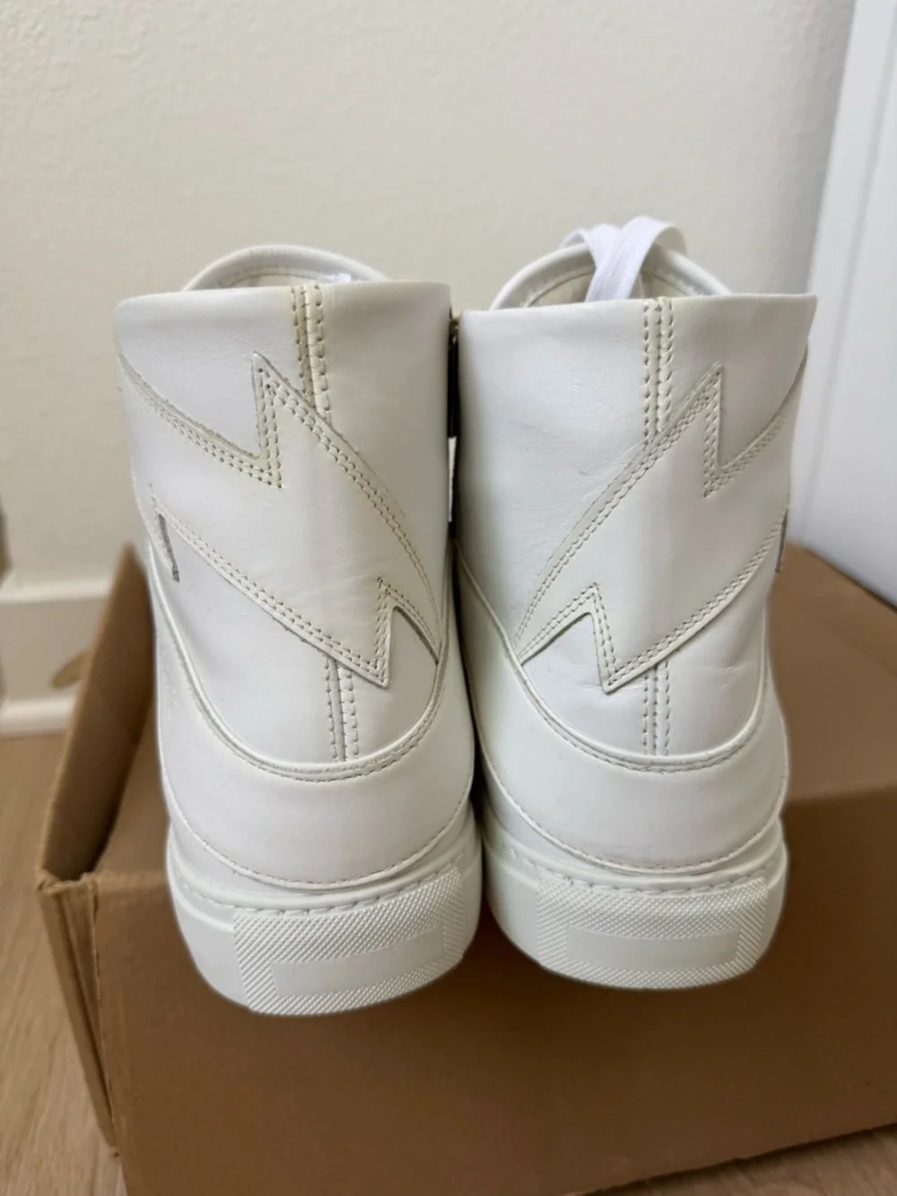 Zadig & Voltaire Men’s High Flash smooth High-Top Leather Sneakers.White. ZV1747 - Picture 4 of 13